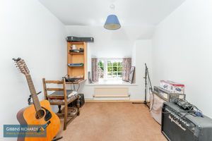 Bedroom- click for photo gallery